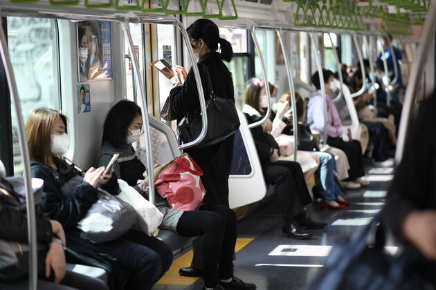 Coronavirus in Japan, Pendler im öffentlichen Nahverkehr