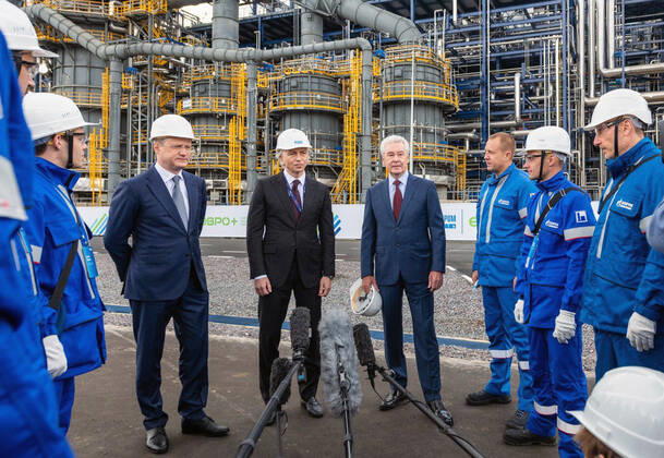 Russia, Euro+ Inauguration in the oil refinery factory Kapotnya