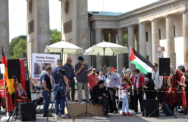 Berlin, protest rally against the deal between Israel and the United Arab Emirates