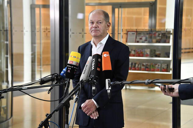 Berlin, press statement by Olaf Scholz on events during the Corona demonstration