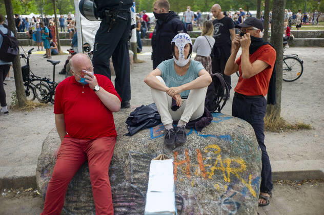 Berlin, meeting of opponents of the corona restrictions in Mauerpark