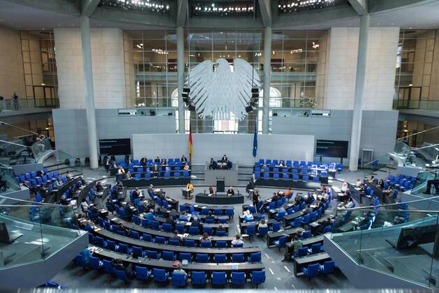 Berlin, plenary session in the Bundestag