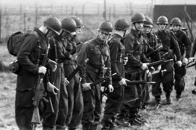 Bundestag decides to introduce compulsory military service, 70th anniversary on 7 July