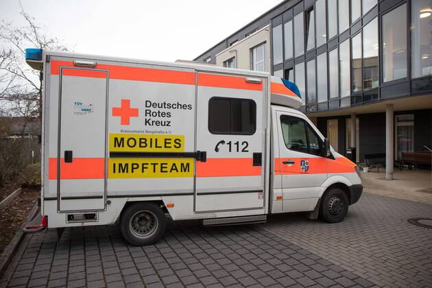 Coronavirus in Hessen, Impfstart im Kreis Bergstraße mit mobilem Impfteam