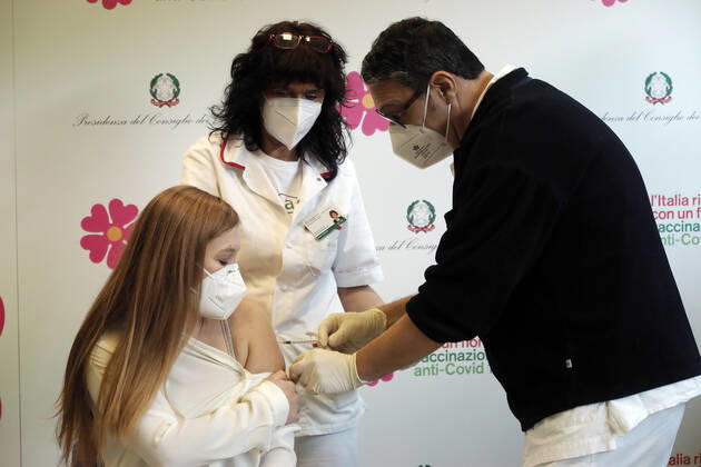 Coronavirus in Italien, Impfstart in Bologna