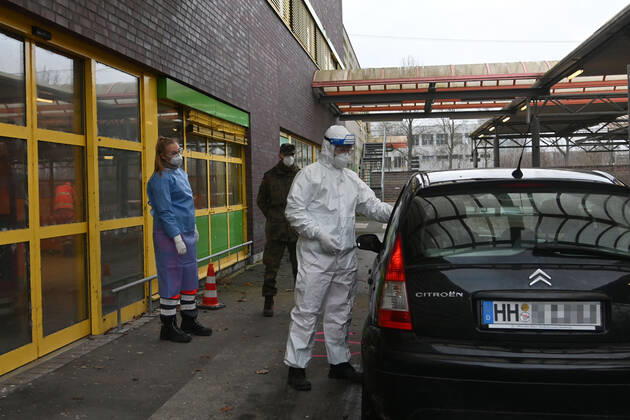 Coronavirus in Hamburg, Testzentrum auf dem Gelände der ehemaligen Fegro