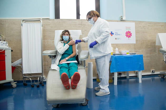 Coronavirus in Italien, Impfungen in Rom