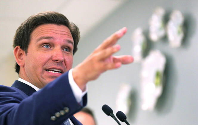 Coronavirus in den USA, Ron DeSantis besucht Impfzentrum in Longwood Florida