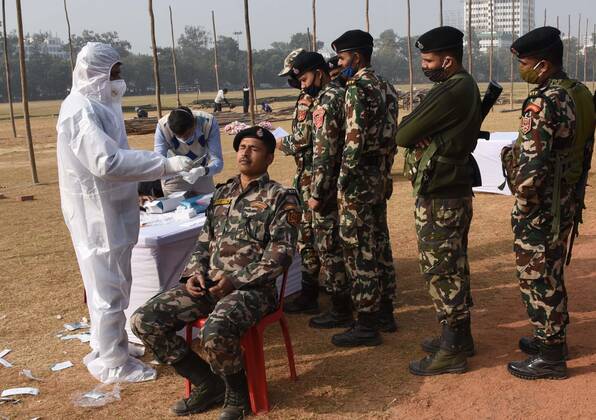 Coronavirus in Indien, Testung von Soldaten und Sicherheitskräfte in Patna