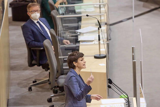 Coronavirus in Österreich, Nationalrat-Sondersitzung in Wien