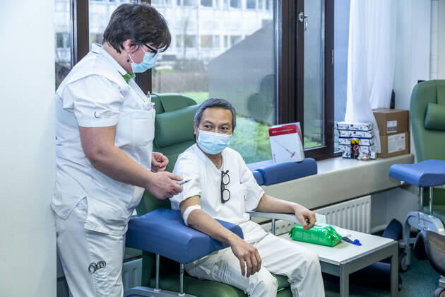Coronavirus in Belgien, Impfungen im Universitätskrankenhaus UZ Brussels