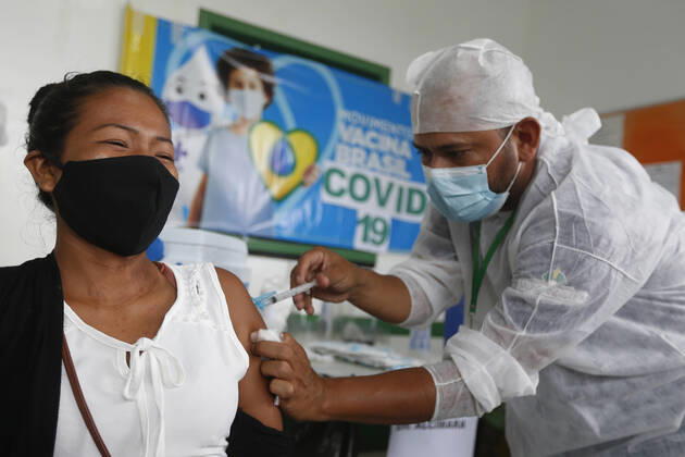 Coronavirus in Brasilien, Impfungen in Sao Paulo und im Bundesstaat Amazonas