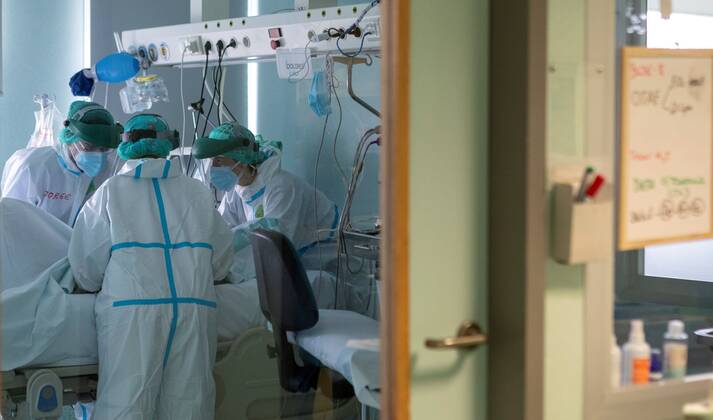 Coronavirus in Spanien, Intensivstation des Miguel Servet Hospital in Zaragoza