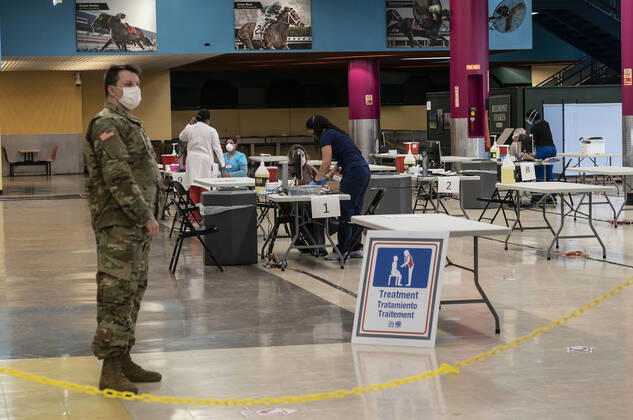 Coronavirus in den USA, Impfzentrum in New York