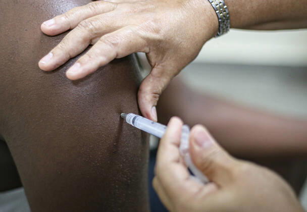 Coronavirus in Brasilien, Impfungen in Salvador de Bahia
