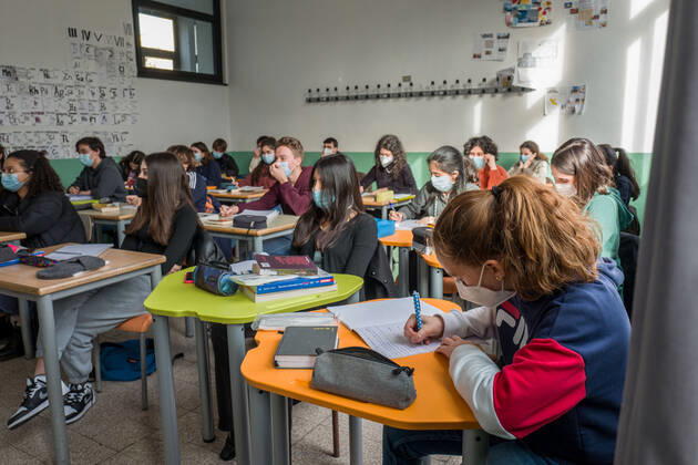Coronavirus in Italien, Wiederöffnung der Schulen in Mailand