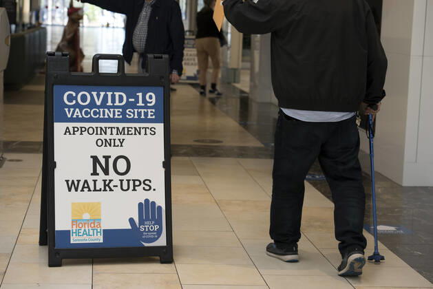 Coronavirus in den USA, Impfzentrum in Sarasota Florida
