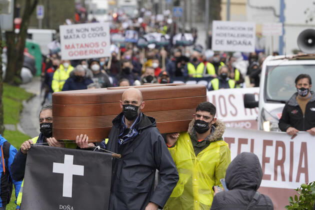 Coronavirus in Spanien, Proteste der Gastronomie-Branche in A Coruna
