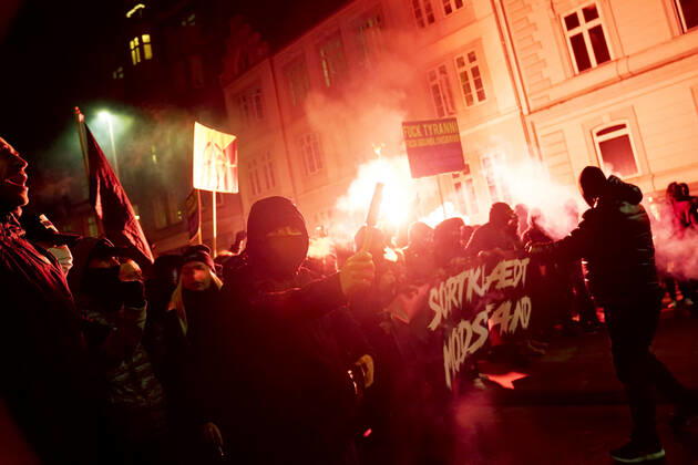 Coronavirus in Dänemark, Coronaleugner demonstrieren in Aarhus
