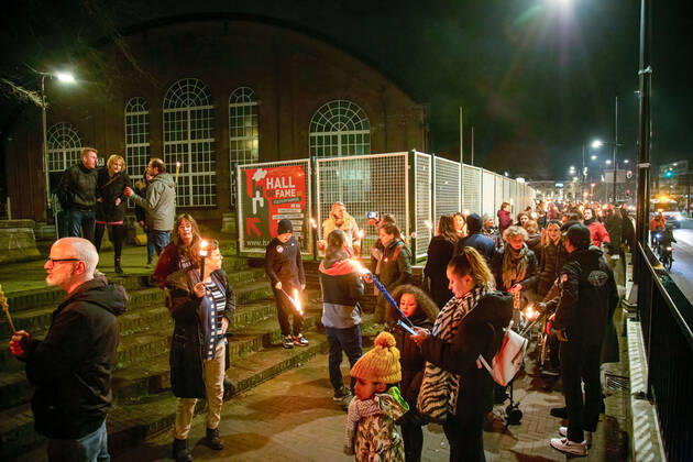 Coronavirus in den Niederlanden, Proteste gegen die nächtliche Ausgangssperre in Tilburg