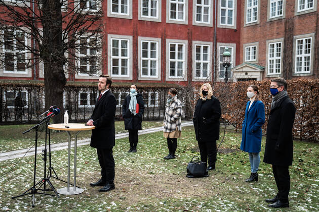Coronavirus in Dänemark, Handelsminister Kollerup gibt Pressestatement zu Hilfspaketen