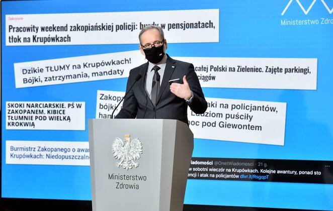 Coronavirus in Polen, Adam Niedzielski Pressekonferenz in Warschau