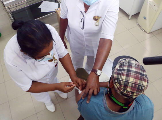 Coronavirus in Sri Lanka, Impfungen in Colombo