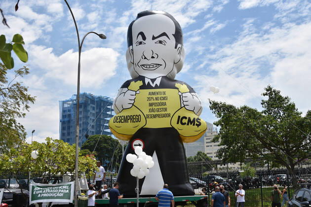 Coronavirus in Brasilien, Proteste gegen den Gouverneur von Sao Paulo Joao Doria