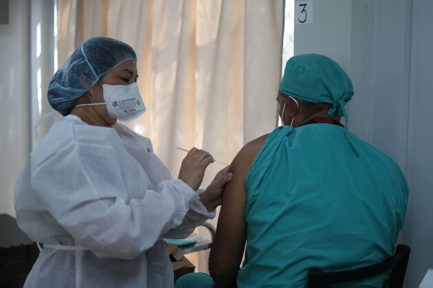 Coronavirus in El Salvador, Impfung in San Salvador