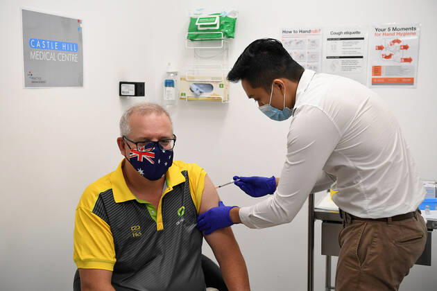 Coronavirus in Australien, Scott Morrison lässt sich impfen