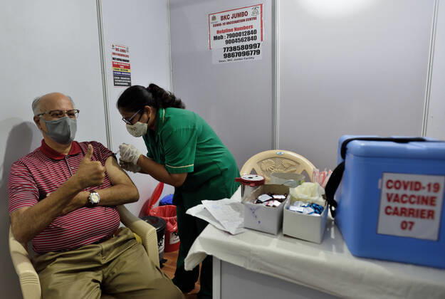 Coronavirus in Indien, Impfzentrum in Mumbai