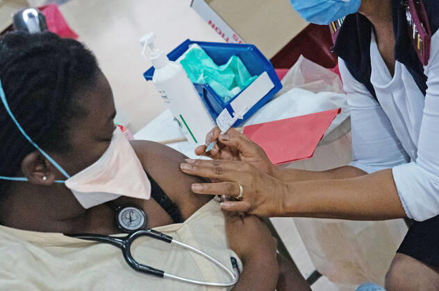 Coronavirus in Südafrika, Impfungen in Johannesburg