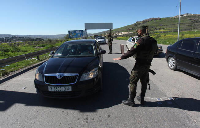 Coronavirus im Westjordanland, Kontrollpunkt in Nablus