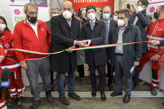 Coronavirus in Italien, Neues Impfzentrum am Bahnhof Rom Termini eröffnet