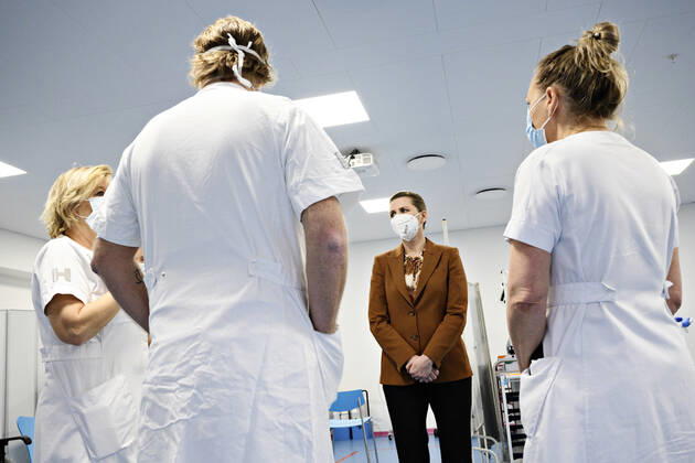 Coronavirus in Dänemark, Mette Frederiksen besucht Krankenhaus in Herlev