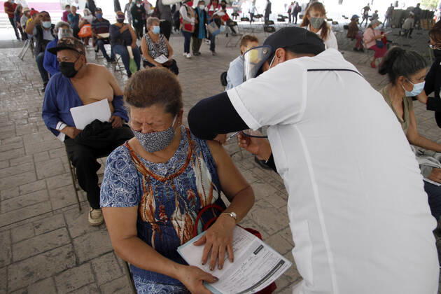 Coronavirus in Mexiko, Impfzentrum in Nezahualcoyotl