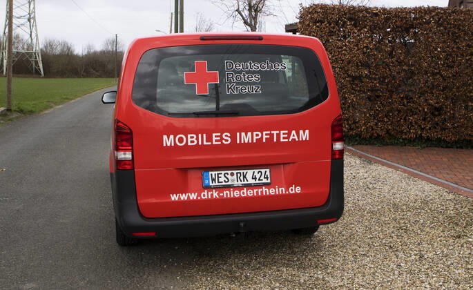 Coronavirus in NRW, Mobiles Impfteam in Wesel