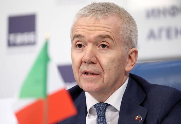 Coronavirus, Pressekonferenz zum Einsatz von Sputnik V in Italien in Moskau