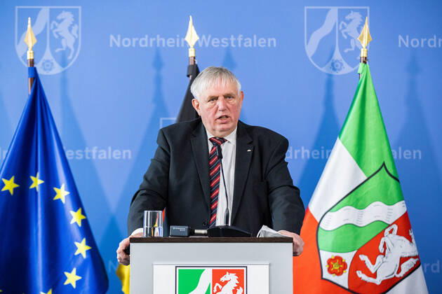 Coronavirus in NRW, Pressekonferenz mit Gesundheitsminister Karl-Josef Laumann