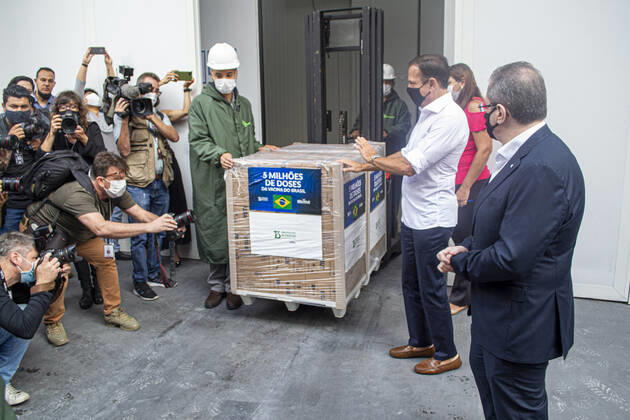 Coronavirus in Brasilien, Auslieferung von CoronaVac-Impfstoff in Sao Paulo