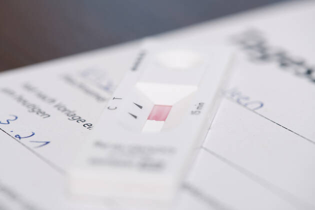 Coronavirus in Tübingen, Corona-Teststation auf dem Gelände der CeGat GmbH