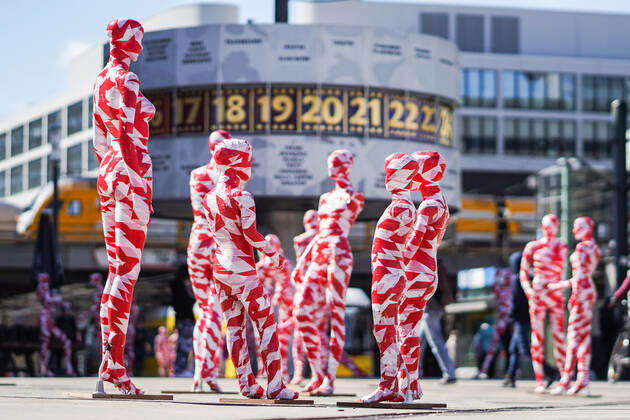 Coronavirus in Berlin, Gedenkinstallation am Alexanderplatz