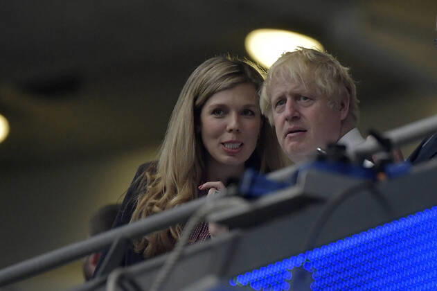 Boris Johnson and Sergio Mattarella at the final of the European Football Championship in London