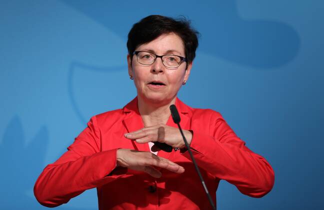 Thüringen, Finanzministerin Heike Taubert gibt Pressekonferenz zum Haushalt 2022 in Erfurt