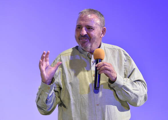 Goran Markovic mit dem Award des Verbandes tschechischer Filmklubs ACFK ausgezeichnet