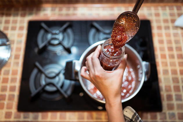 IMAGO Creative, season summer, food, cooking jam