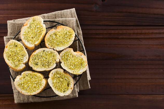 IMAGO Creative, Food, Bread, Garlic bread