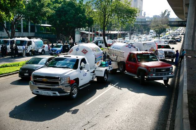Mexico, protests against gasoline price increase