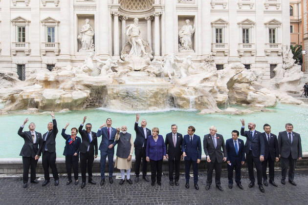 Pictures of the year 2021, News 10 October