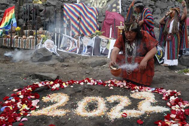 Peru, Schamane trifft Vorhersagen für das Jahr 2022 in Lima